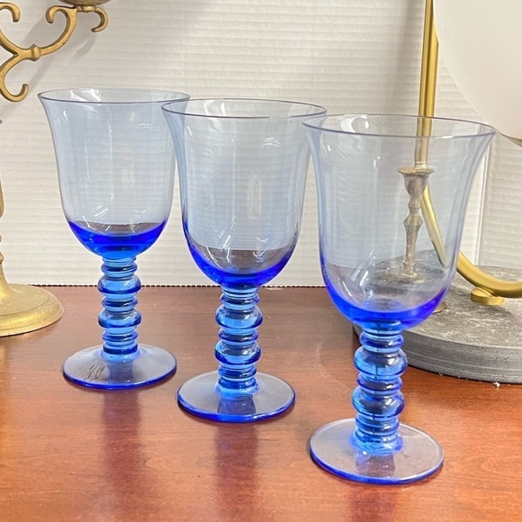 Blue goblet, wine, water, glasses, mid-century modern Hollywood Regency - Picture 1 of 3